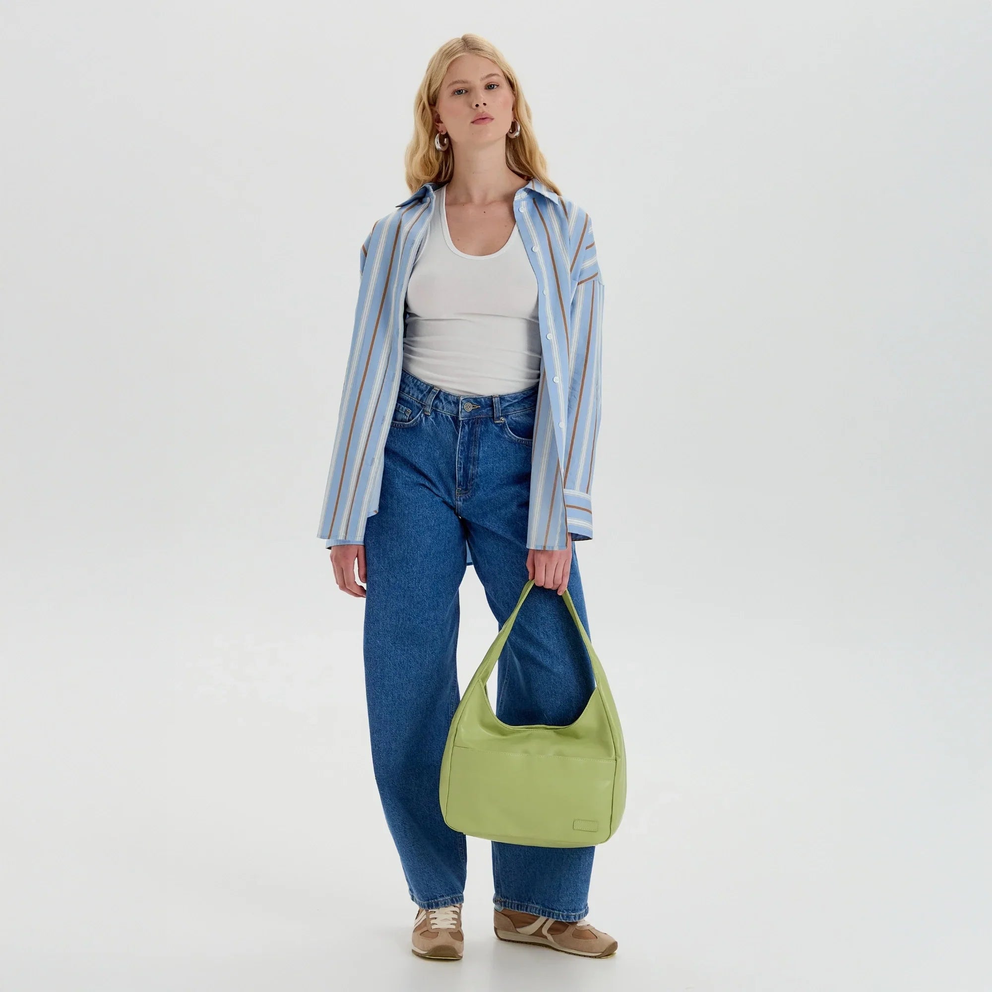 Chloe / new