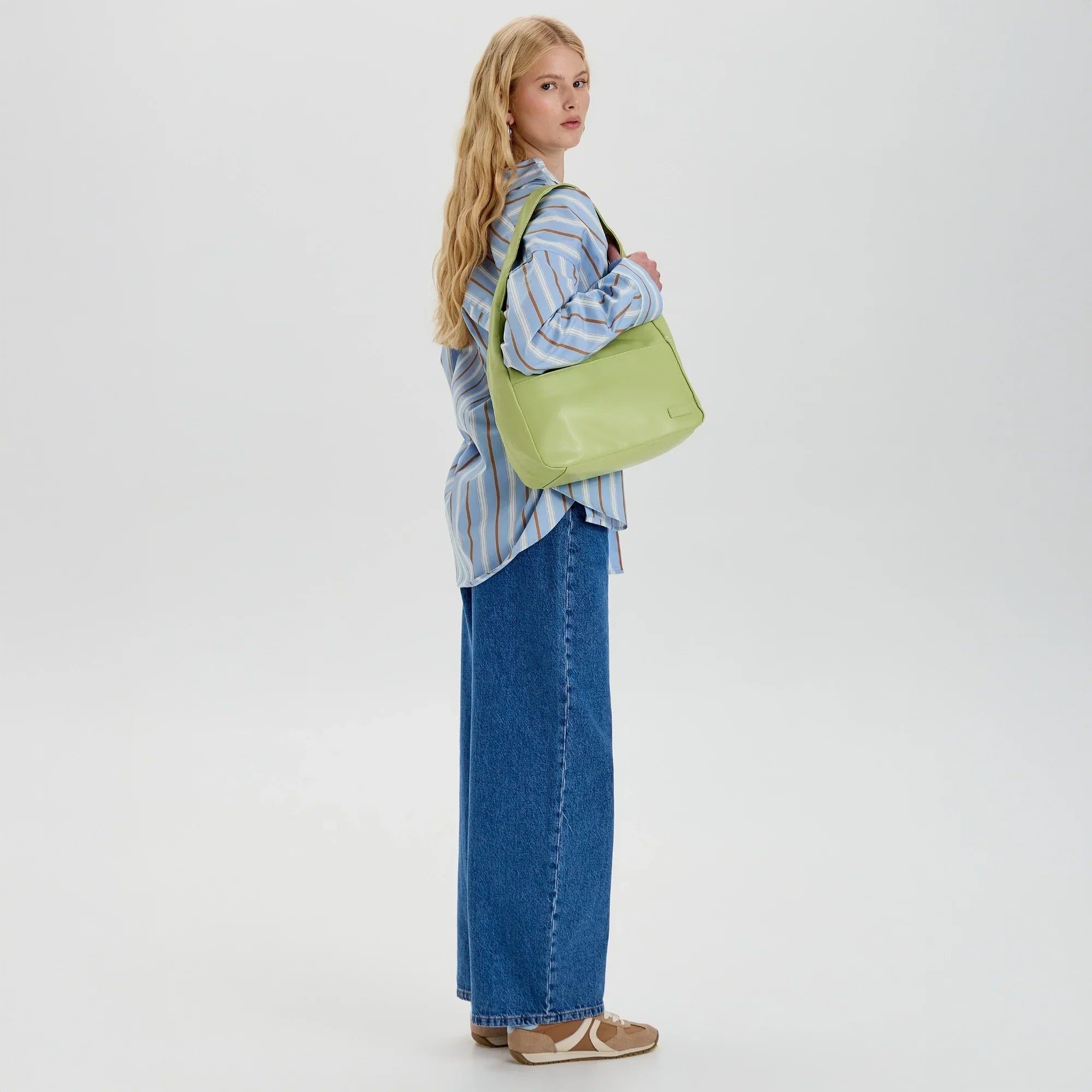 Chloe / new